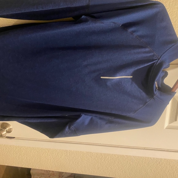 Nike running pullover - Picture 2 of 2